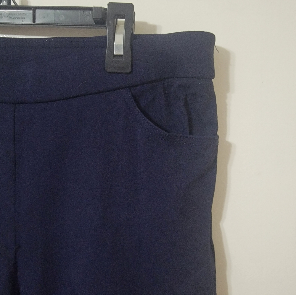 Alfred Dunner Navy Pull on Pants Size 8 - Picture 2 of 5